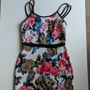 FLORAL stress with straps size med